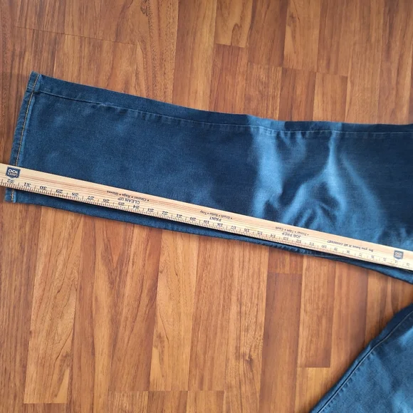 😀LuckyBrand 363 Men's Size 34×32 Denim Blue Jeans. - Picture 5 of 7